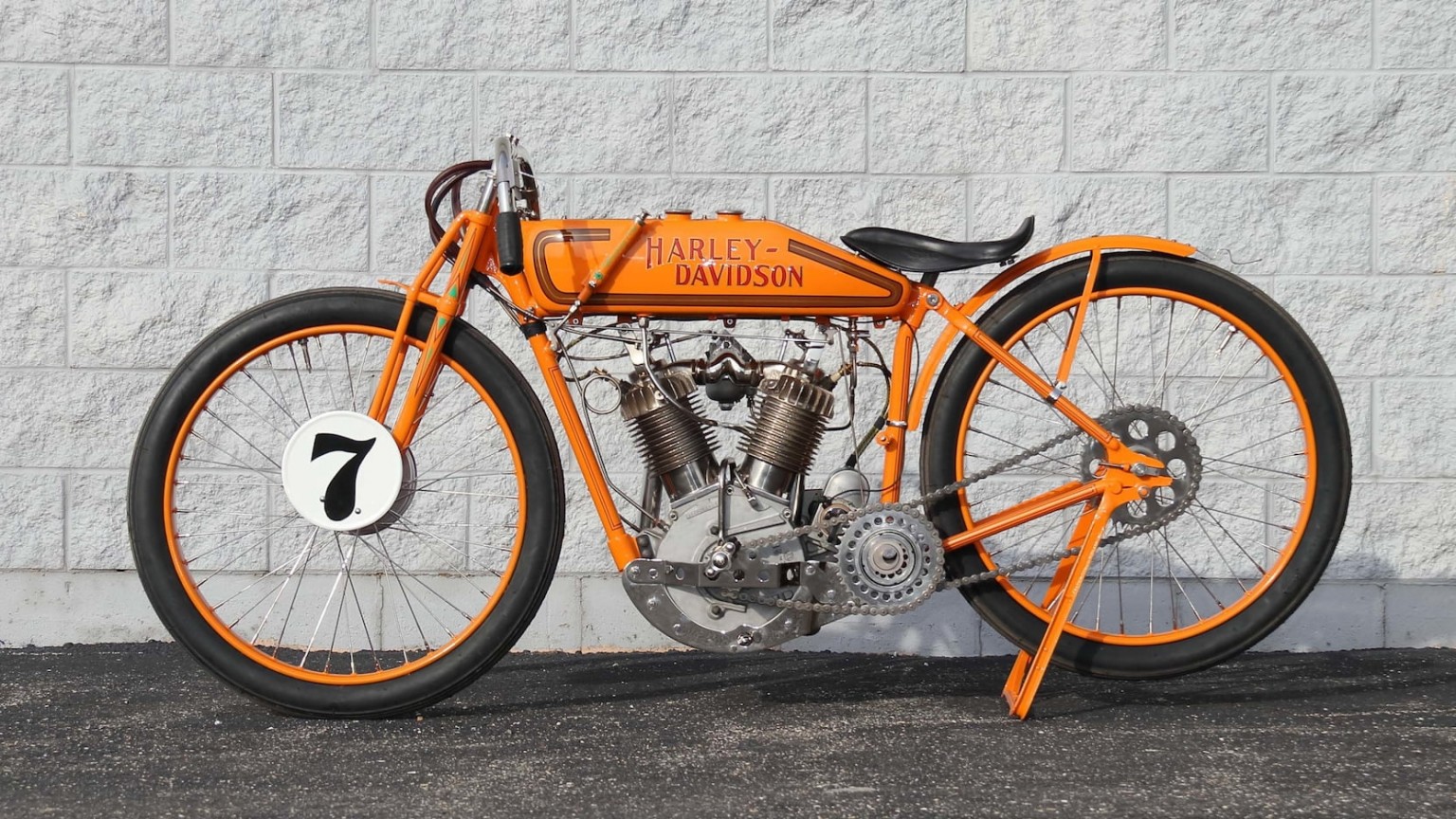 Factory Experimental Board Tracker: 1924 Harley JDCA/B – BikeBound