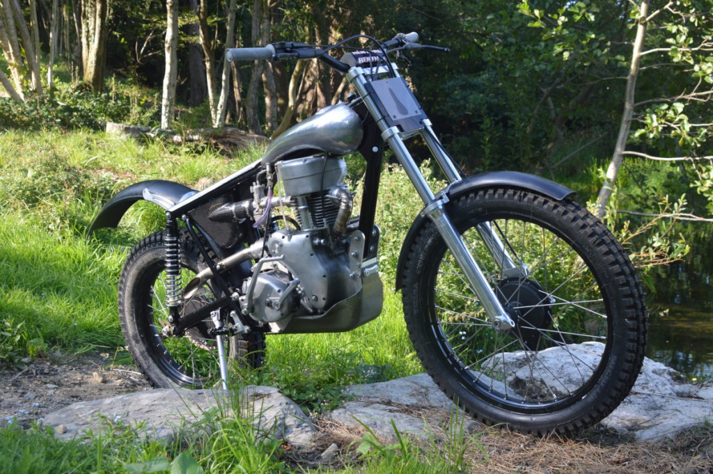 Velocette 350 Trials