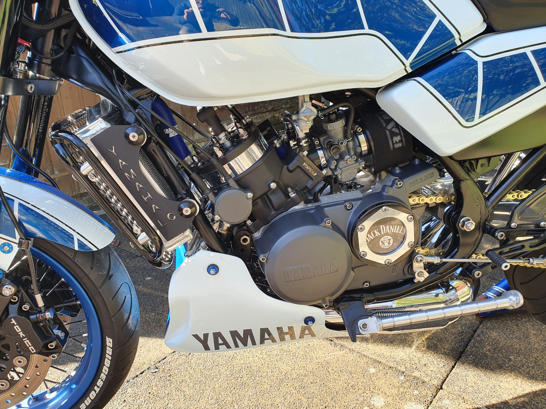 Yamaha RD350 Restomod