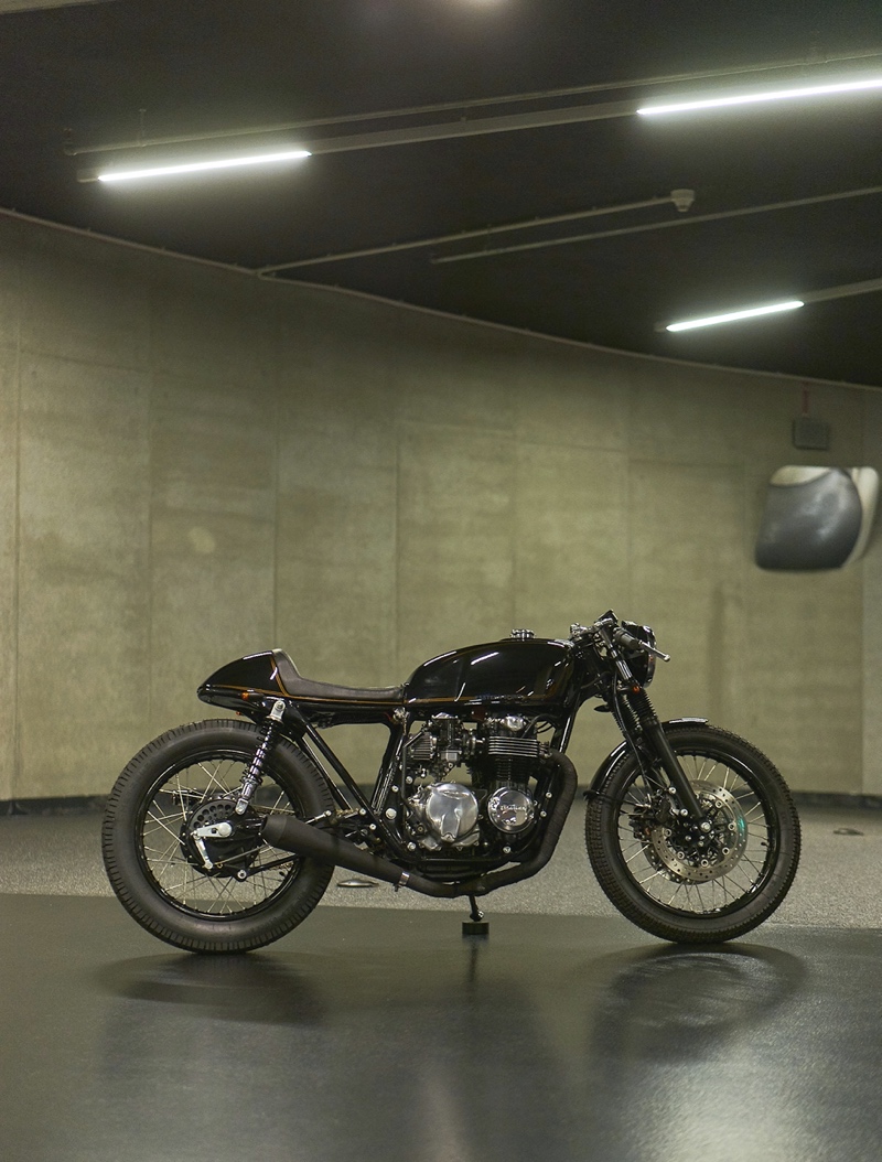 Honda CB550 Cafe Racer