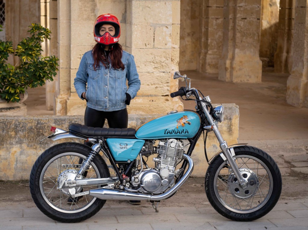 Yamaha SR400 Custom