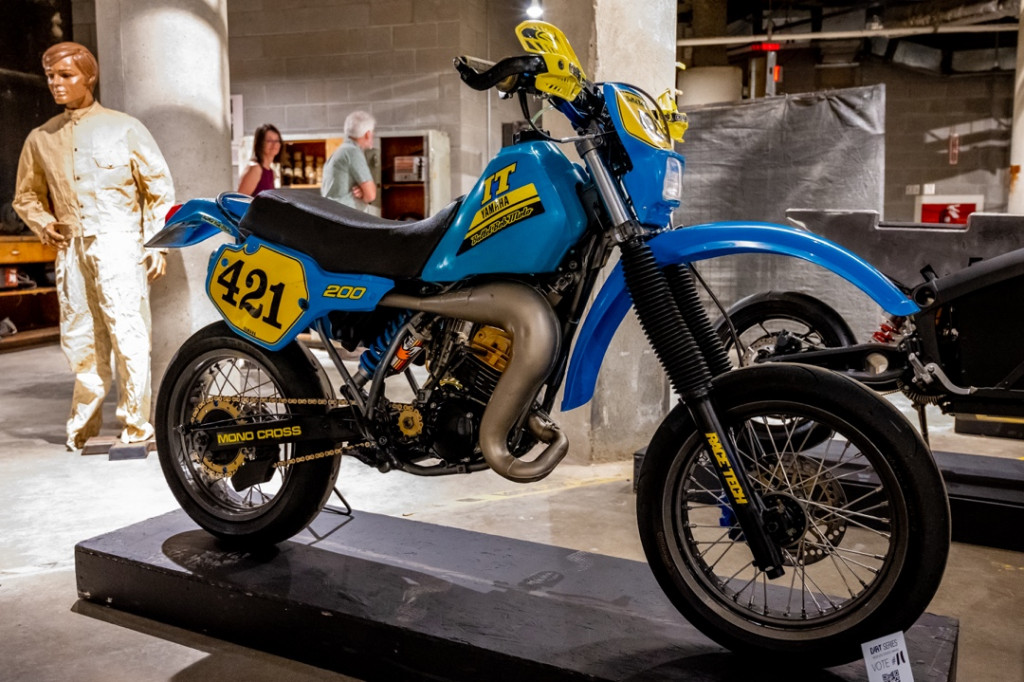 1986 Yamaha IT200S by Jared Morris (@bulletbobmoto) -- featured here on BikeBound!