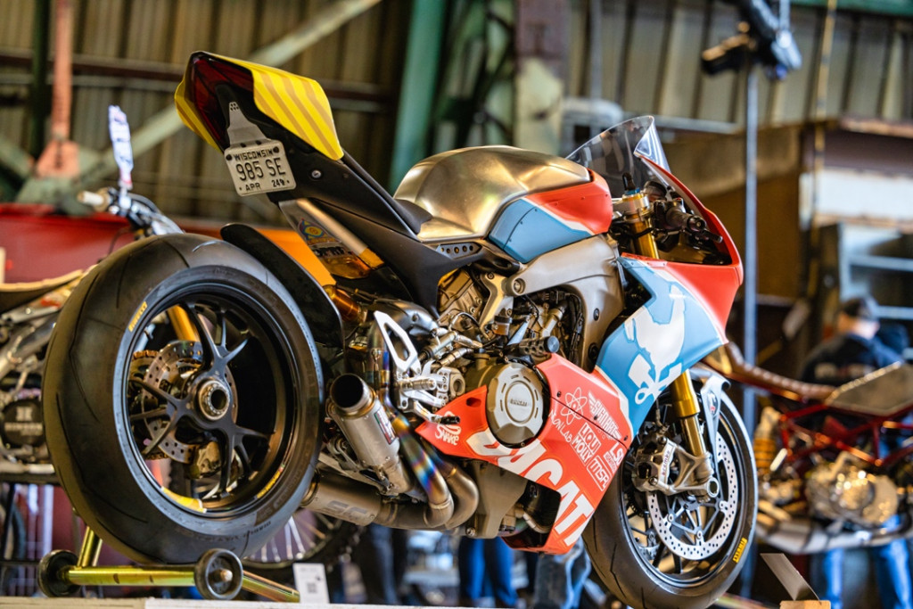 2019 Ducati Panigale V4S by Dan Yoder