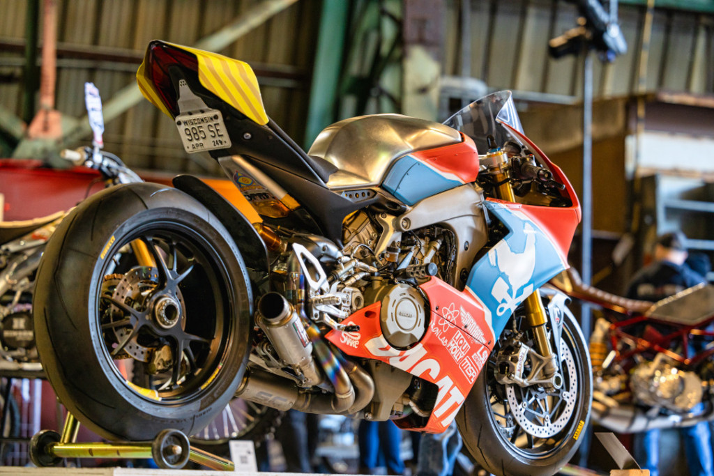 Ducati Panigale V4S Custom