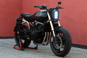 Honda Hornet Street Tracker