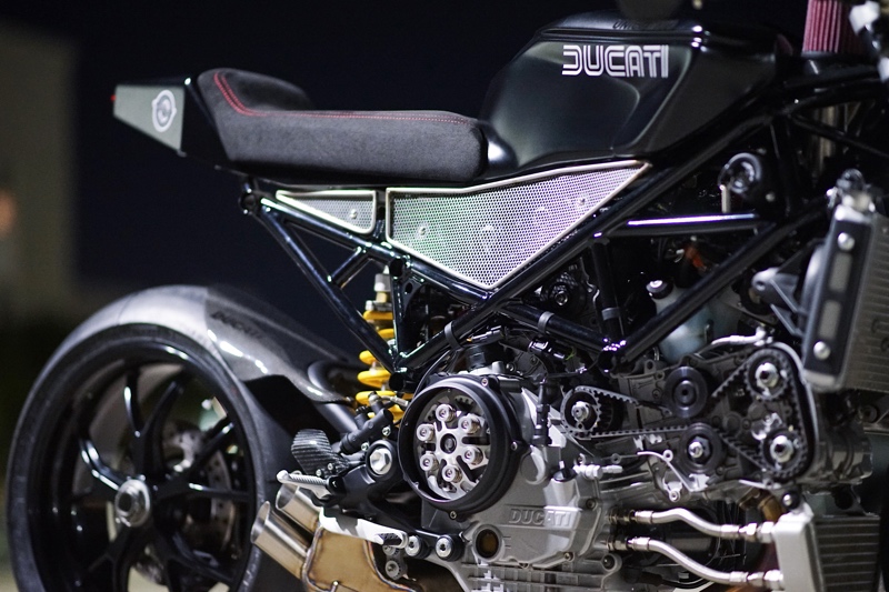 Ducati Monster S4R Cafe Racer
