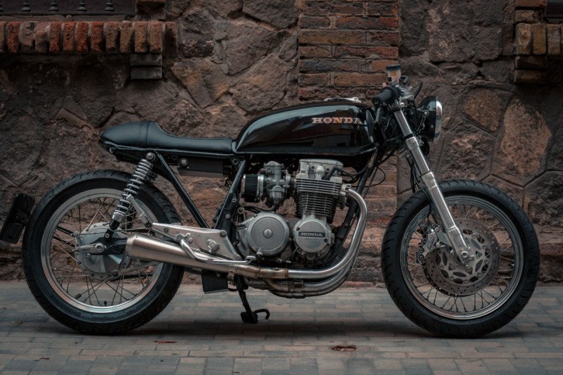 Modified RC03: Honda CB650 Café Racer – BikeBound