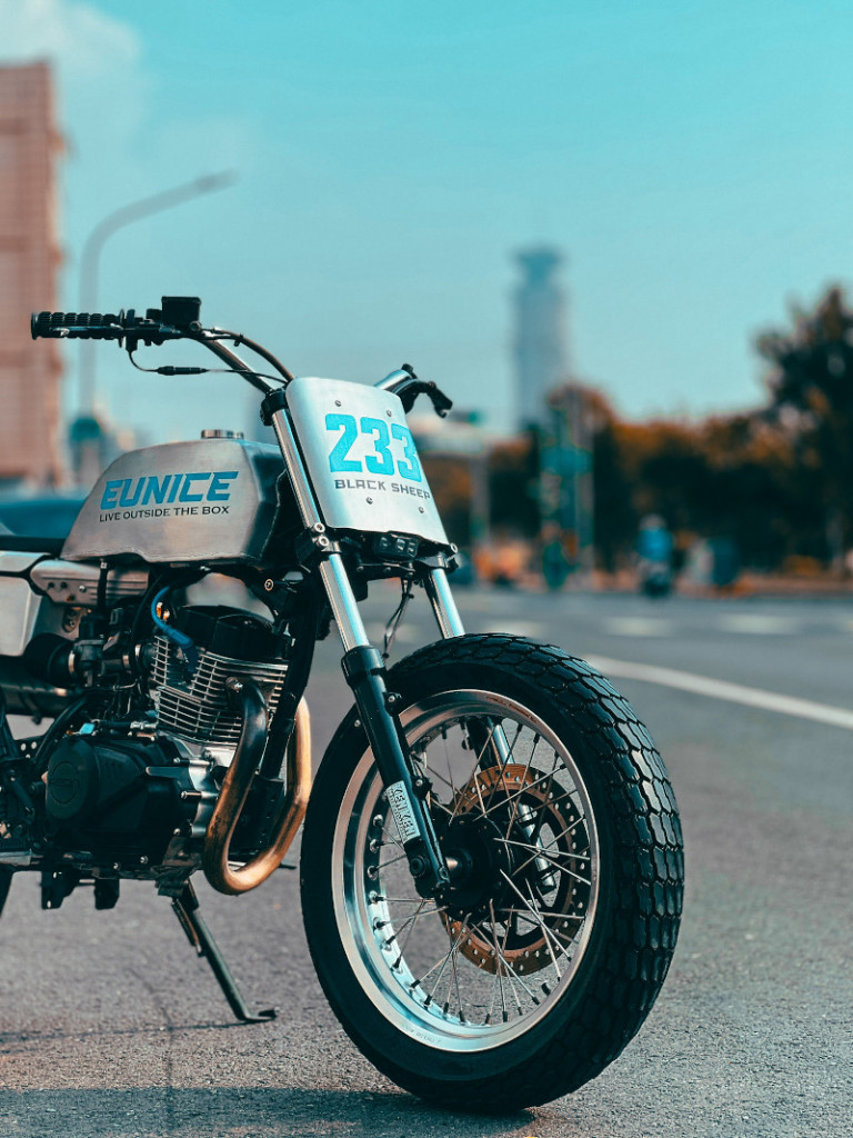 The Final Exam: Aeon 150 Street Tracker – BikeBound