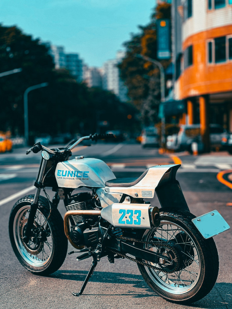 The Final Exam: Aeon 150 Street Tracker – BikeBound