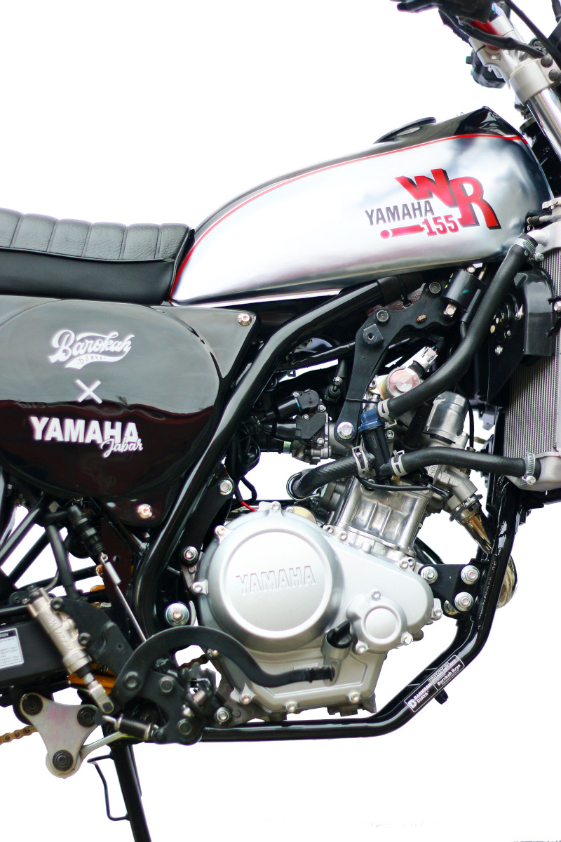 Yamaha WR155R Scrambler
