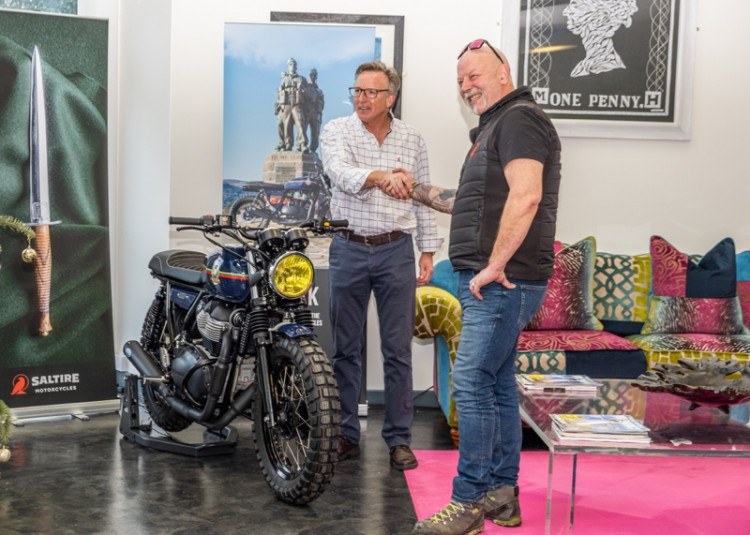 Commando 80 Tribute: Royal Enfield “Bootneck” Interceptor – BikeBound