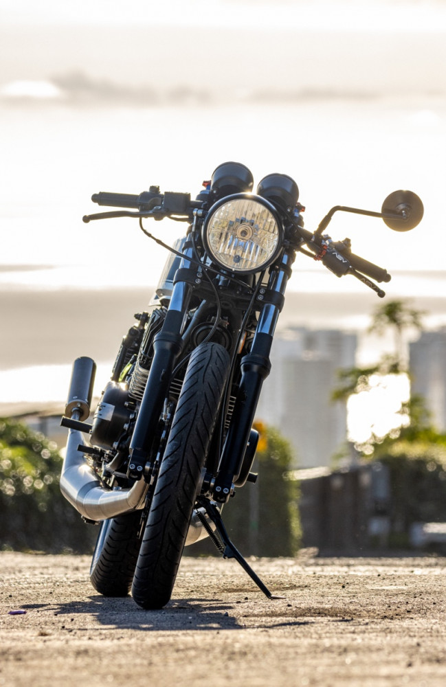 Cafe Racer Rd 400 Scary Fun: Yamaha RD400 Café Racer – BikeBound