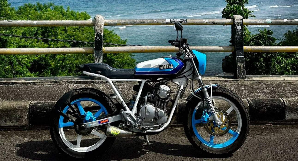 Yamaha SX225 Street Tracker