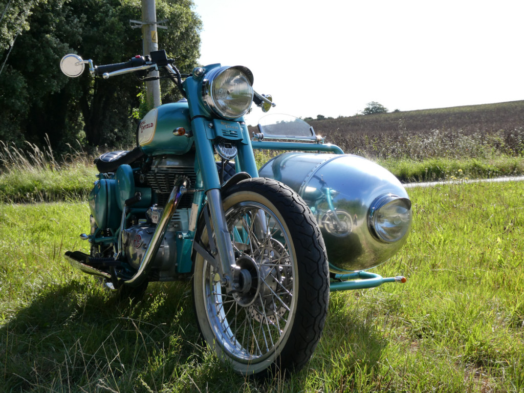 Royal Enfield Bullet Sidecar