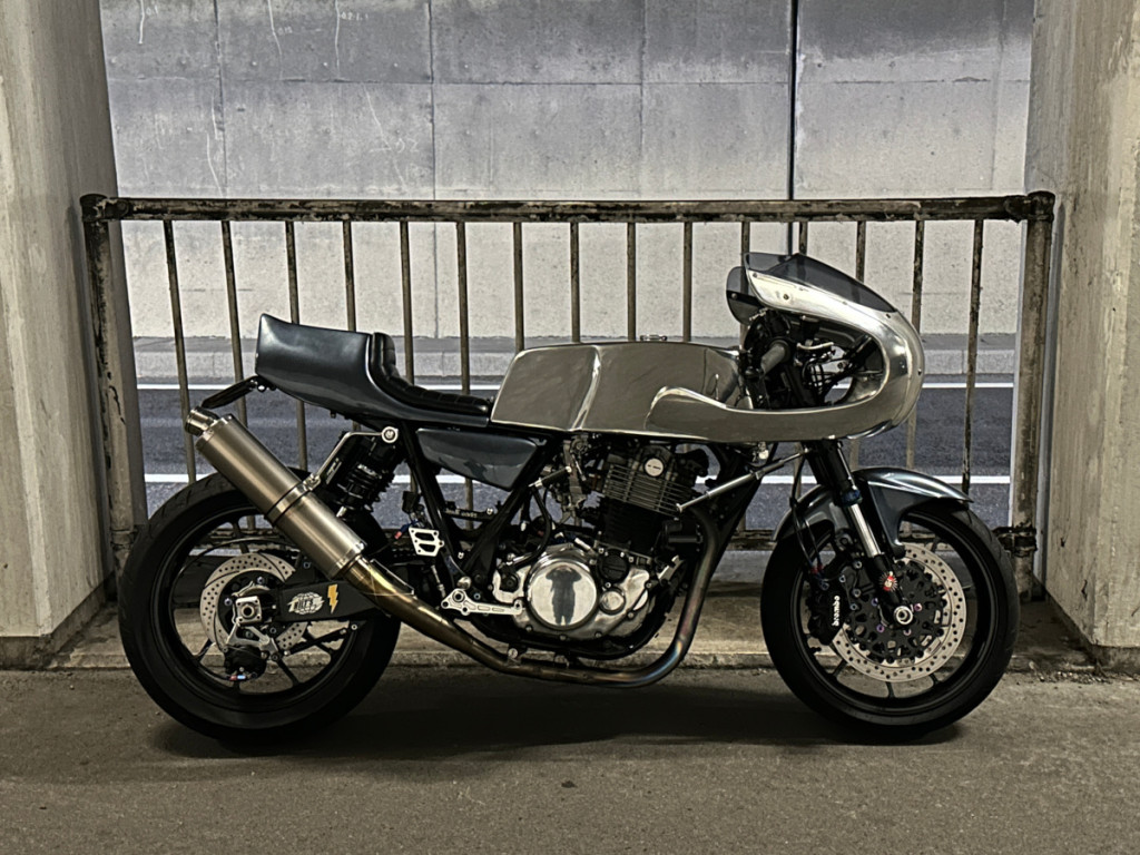 Yamaha SR500 Cafe Racer