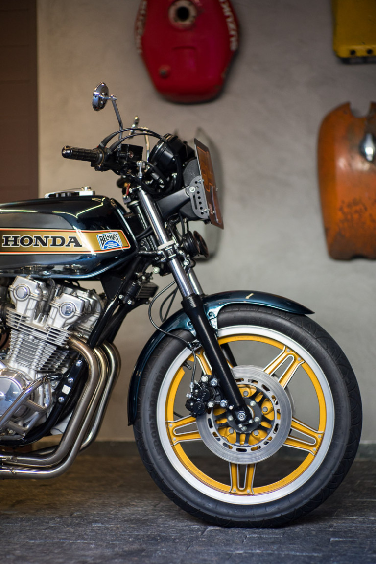 Racing Gold: Honda CB900F Bol d’Or Superbike – BikeBound