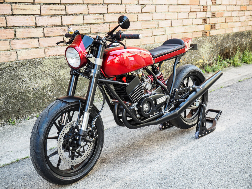 Yamaha RD350 Custom