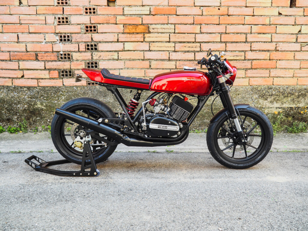Yamaha RD350 Custom