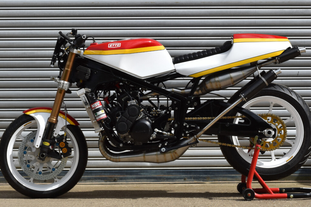 Suzuki RG500 Gamma Custom