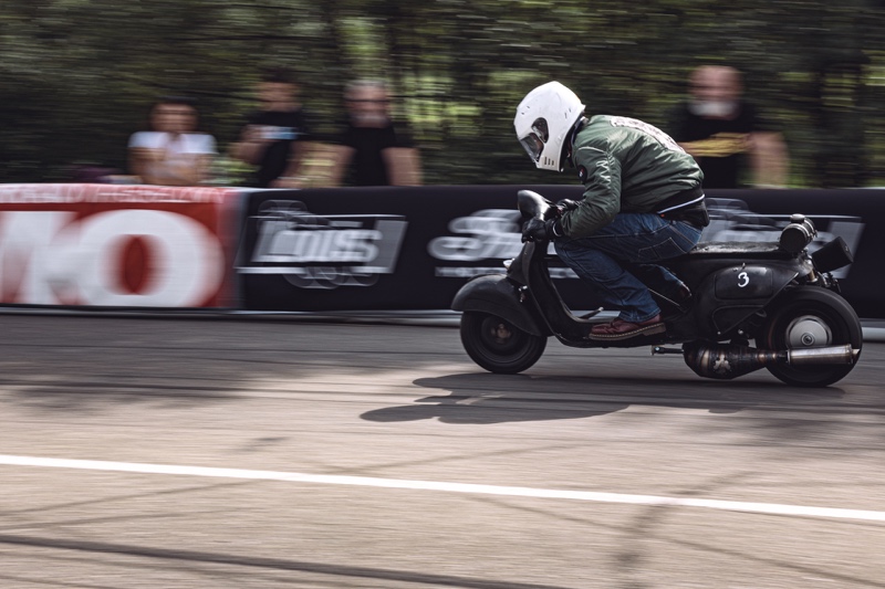 Vespa Drag Scooters