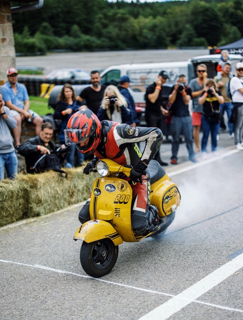 Rock’t Roller: 407cc / 88-hp 1958 Vespa Drag Racer! – BikeBound