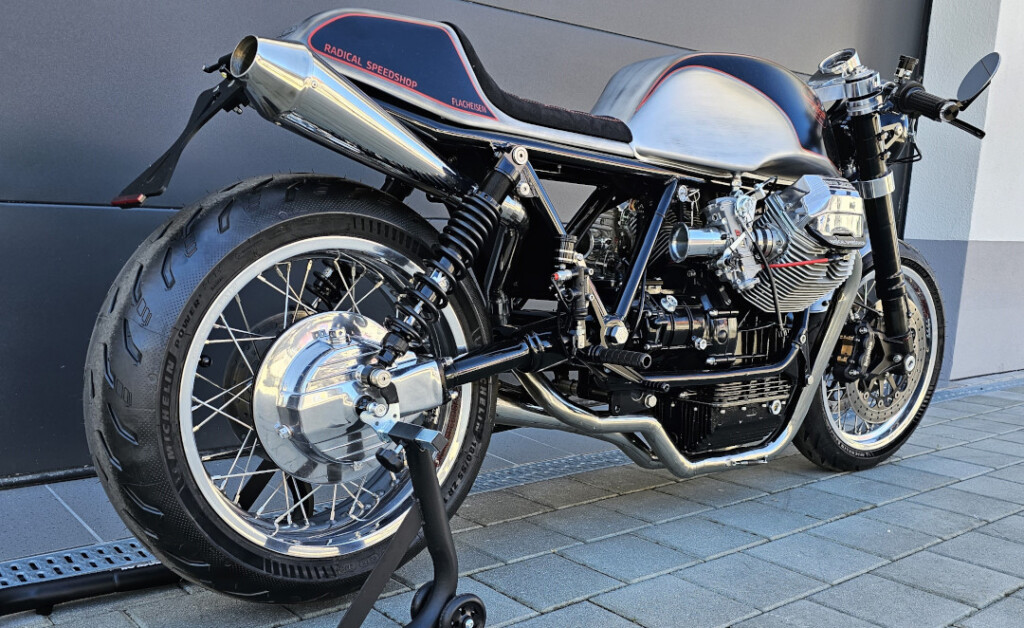 Moto Guzzi 1100 Cafe Racer