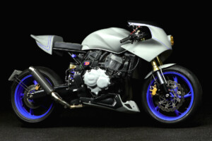 Honda Hornet 600 Cafe Racer