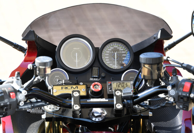 Ninja Type-R: Kawasaki GPZ900R Restomod – BikeBound