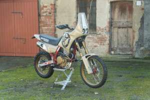 Honda NX650 Dominator Rally Bike