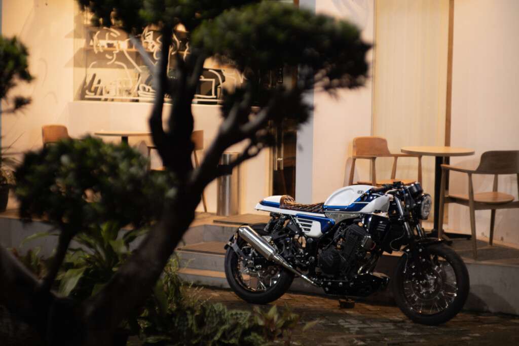 Kawasaki Z250 Cafe Racer