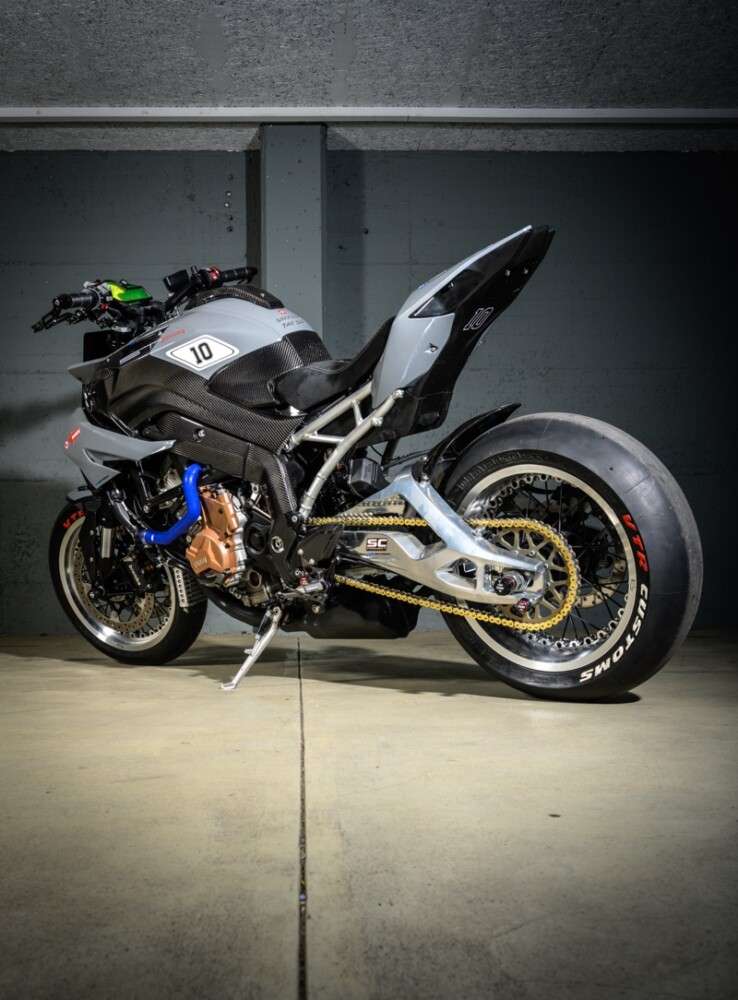 FOO KIN FAST: BMW S1000XR Supermoto Tracker – BikeBound