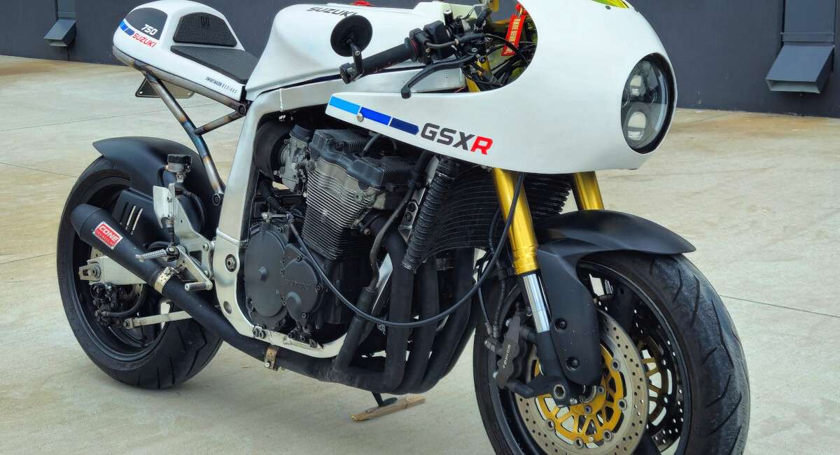 GSXR750 Custom