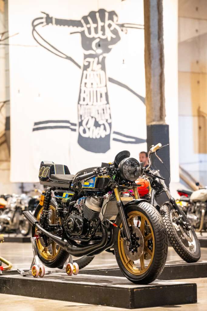 A-SPEC: Liquid-cooled Yamaha RD400 Café Racer – BikeBound