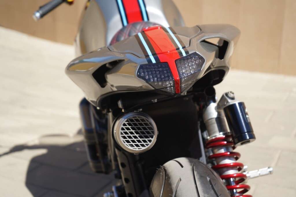 BMW K1 Cafe Racer