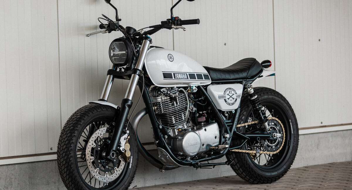 YAMAHA SR500 CUSTOM RESTOMOD ROADSTER