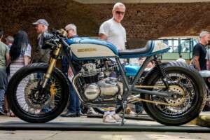 Honda CB550 Cafe Racer