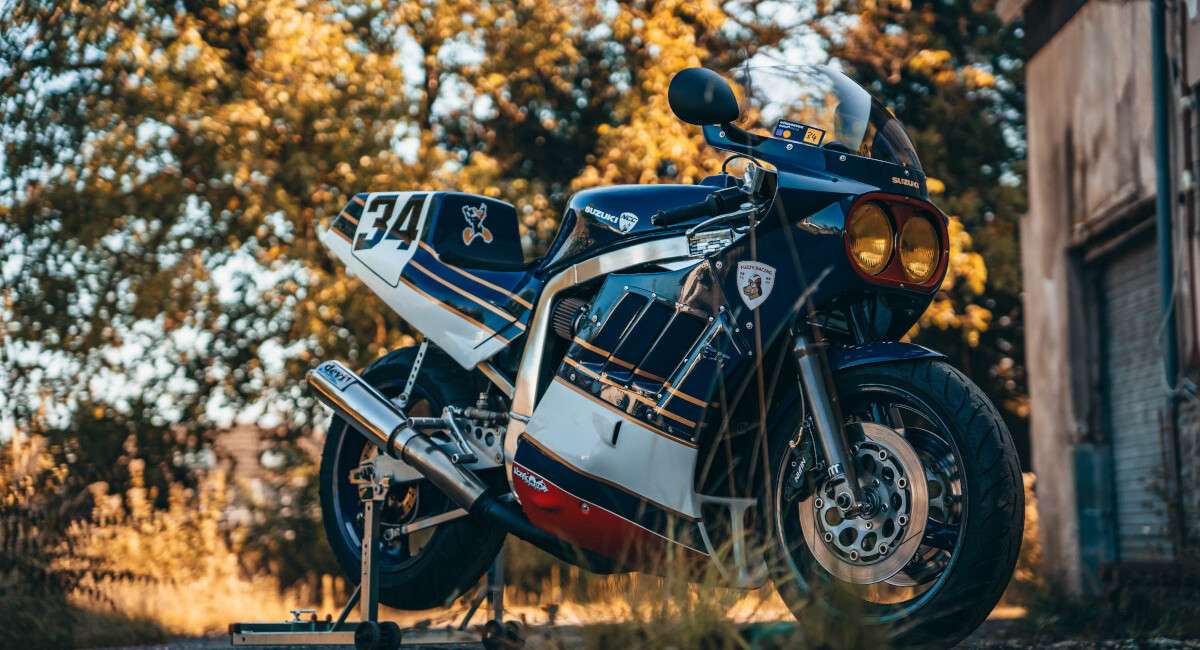 Suzuki GSX-R1100 Restomod