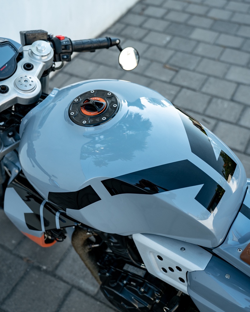 SM Sport SM3 Cafe Racer