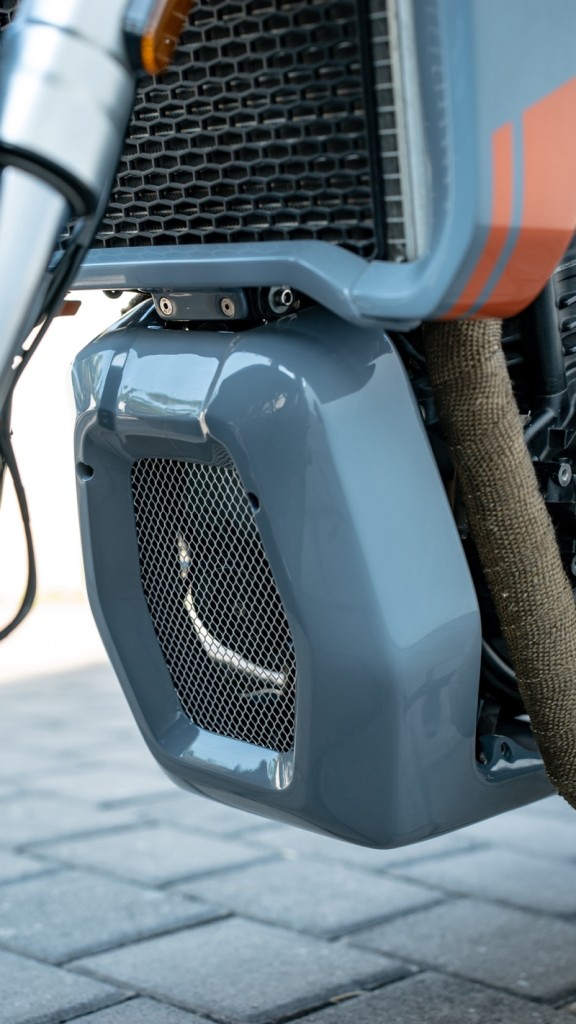 SM Sport SM3 Cafe Racer