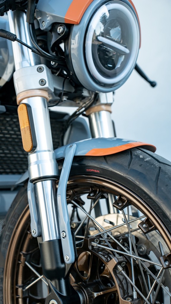 SM Sport SM3 Cafe Racer