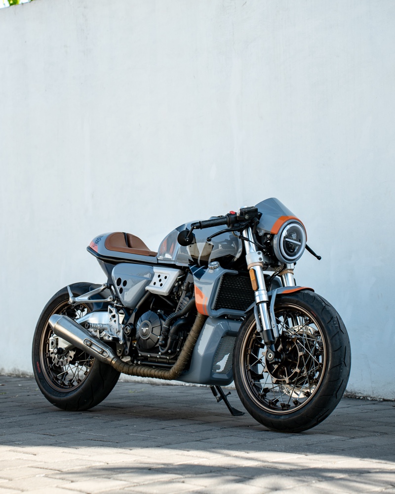 SM Sport SM3 Cafe Racer