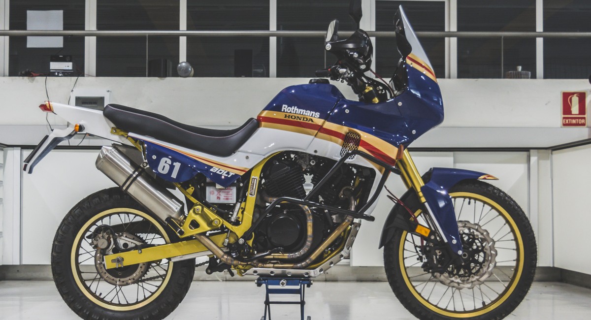 Honda Transalp Restomod