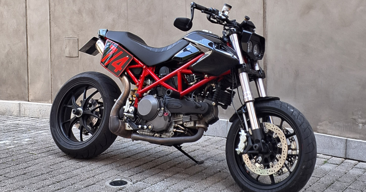 Ducati Hypermotard 1100 Custom – Bikebound
