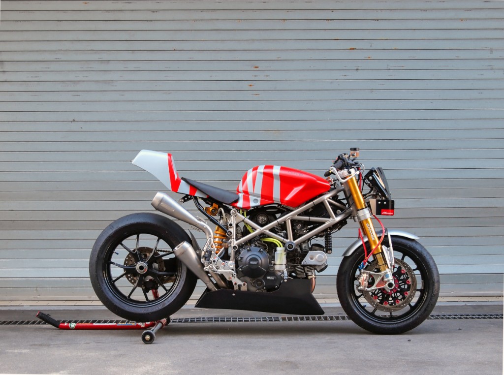 Ducati Hypermotard Custom Racer