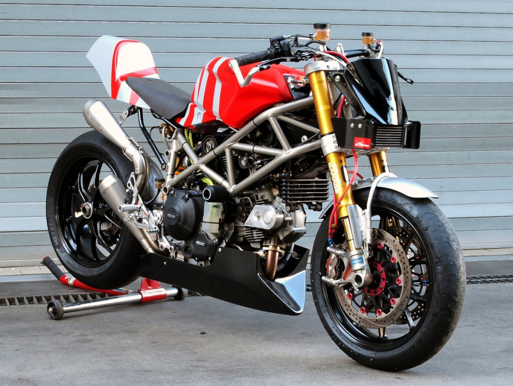 Ducati Hypermotard Custom Racer