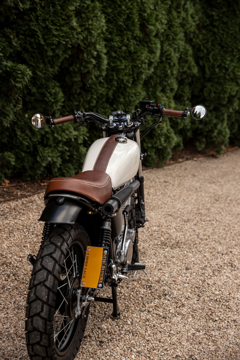 Yamaha SR400 Scrambler