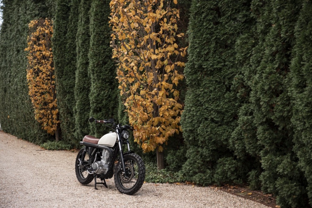 Yamaha SR400 Scrambler