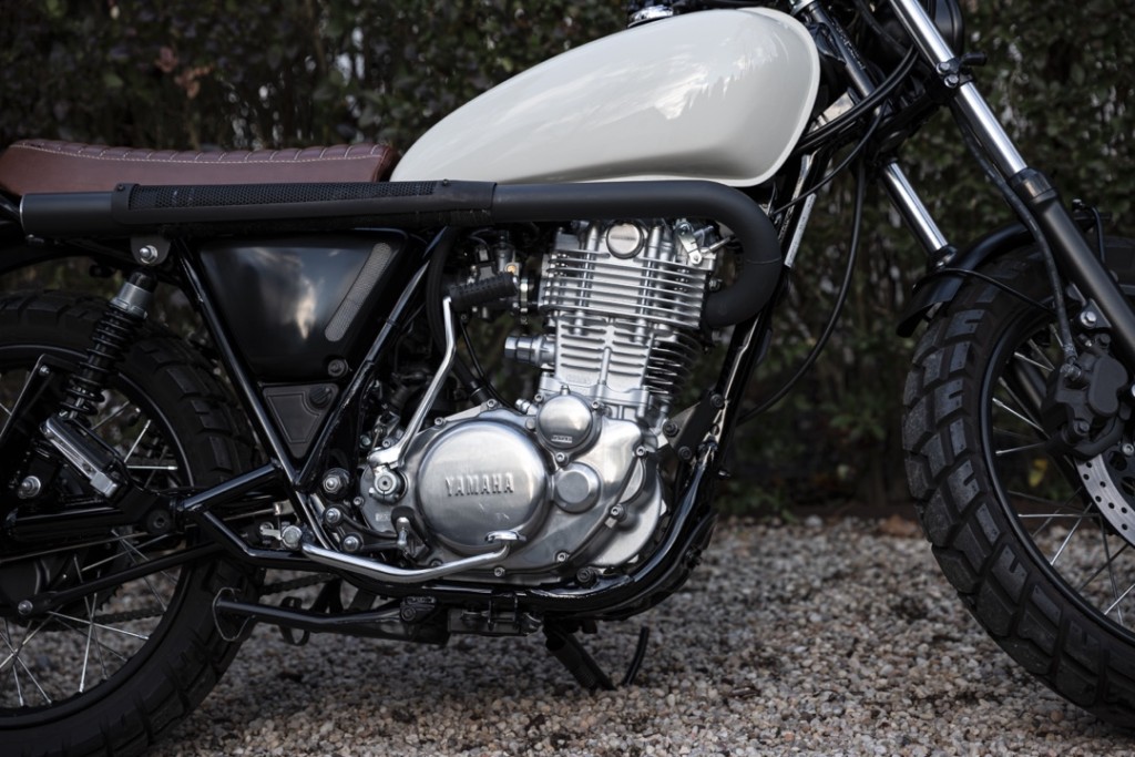 Yamaha SR400 Scrambler
