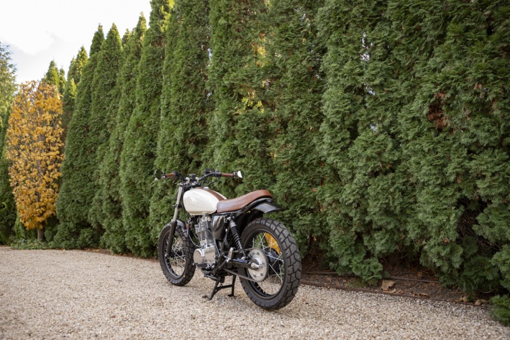Yamaha SR400 Scrambler