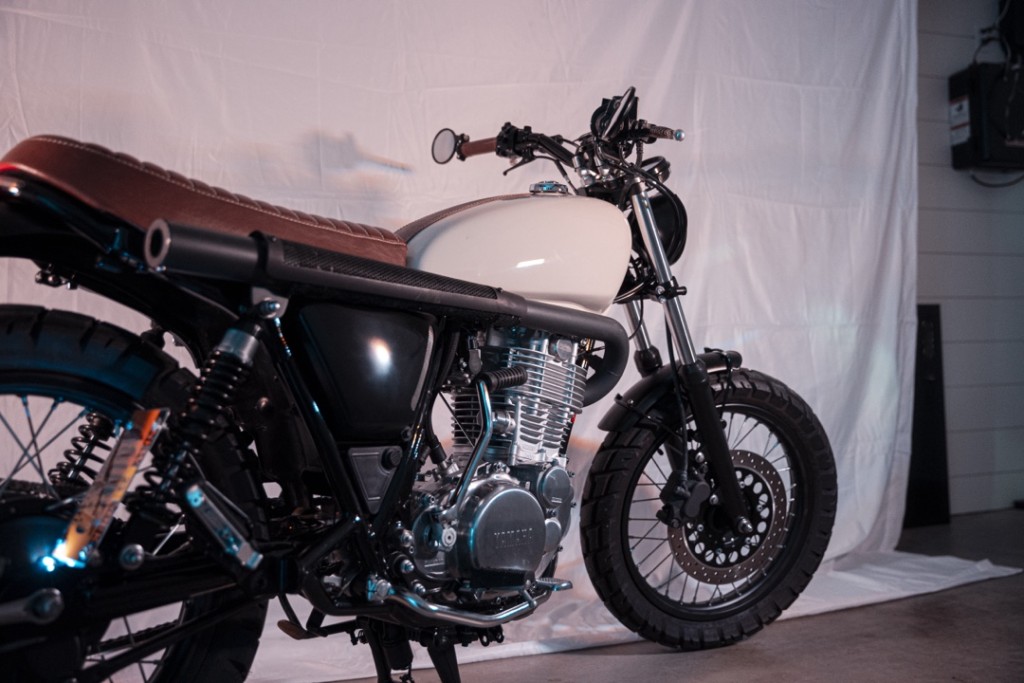 Yamaha SR400 Scrambler